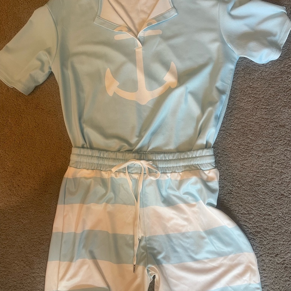 ChickMe Light Blue and White Nautical Anchor Set size large NWOT